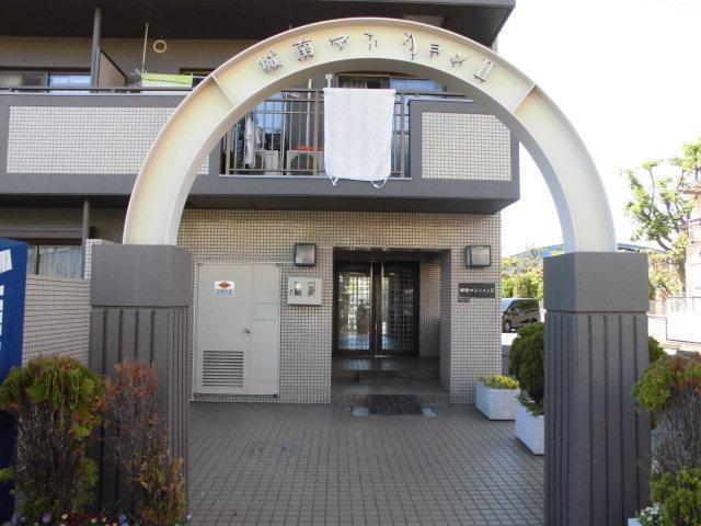 駐車場　エントランス