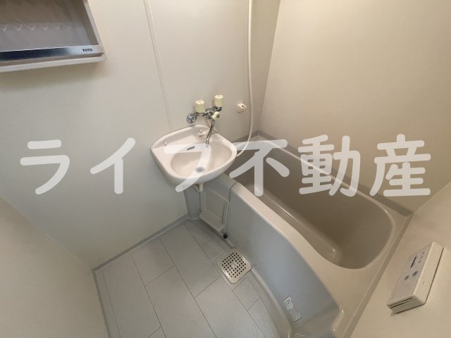 バス・シャワールーム　きれいなお風呂です