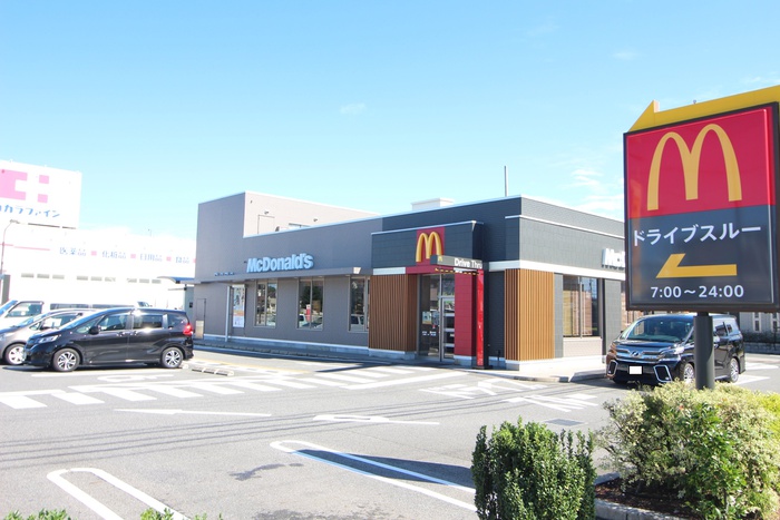 飲食店　マクドナルド（飲食店）まで400m