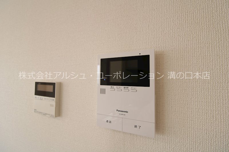 セキュリティ　来客時安心のモニターフォン設置☆