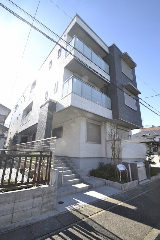 建物外観　積水ハウス施工の賃貸住宅シャーメゾン☆