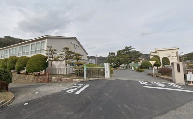 高校・高専　岡山県立林野高等学校（高校・高専）まで1239m