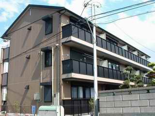 建物外観　ダイワハウス施工、管理　　　陽当り良好1Ｋ