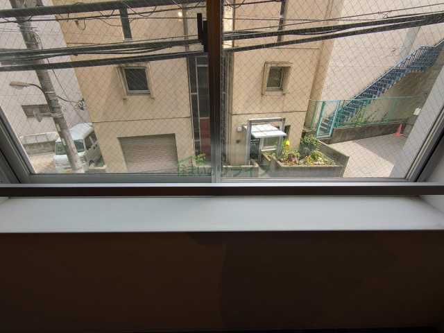 バルコニー　新宿早稲田レーベル 203