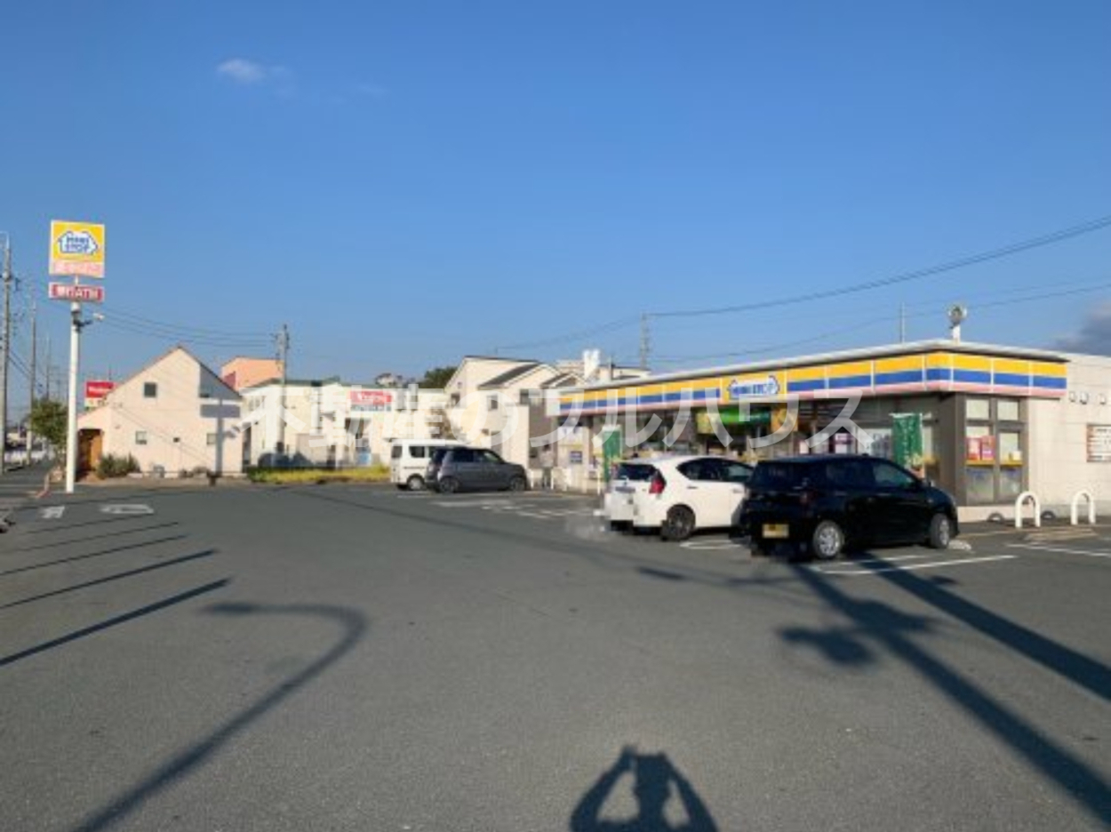 コンビニ　ミニストップ 豊川馬場町店（コンビニ）まで516m