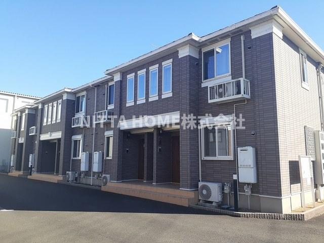 建物外観　エアコン2台完備★