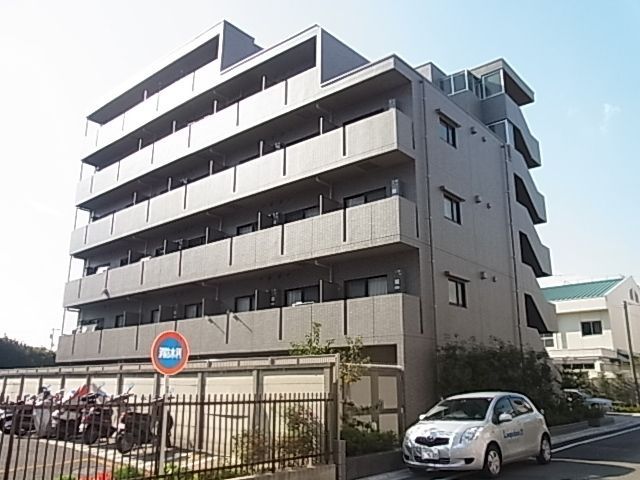 建物外観　★日当り良好★