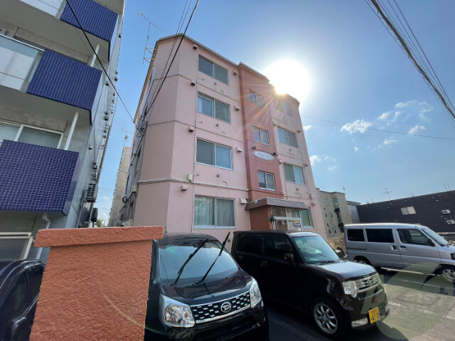 建物外観　札幌市北区麻生町「ハウスビオラ」