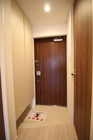 玄関　※同タイプ室内