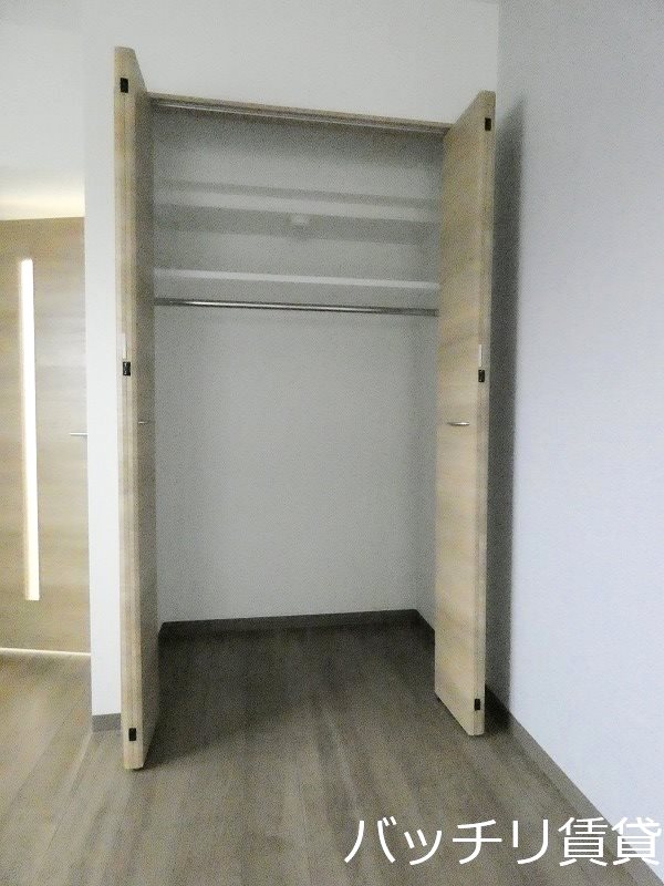 収納　＊画像は別部屋の為イメージ、現状を優先致します