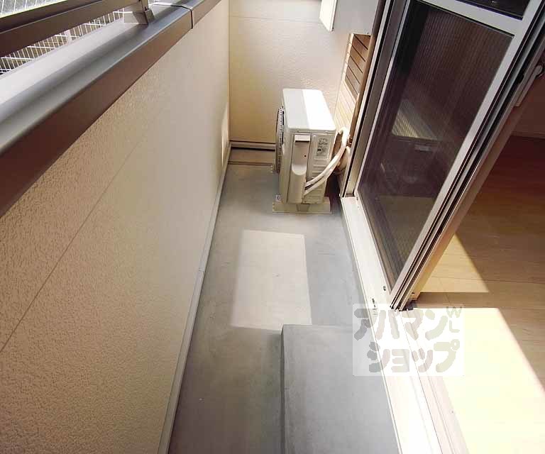 バルコニー　南向きベランダです。
