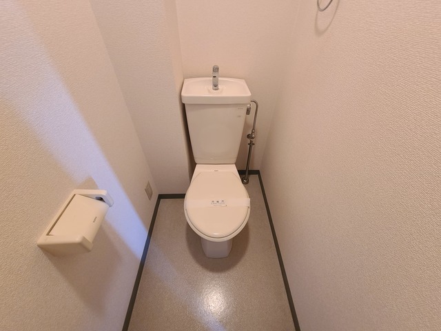 トイレ　綺麗で清潔感あるトイレです