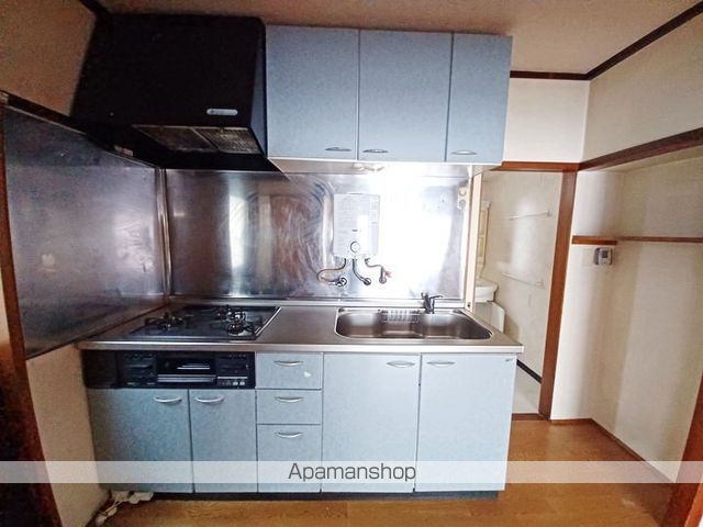 赤澤貸家のキッチン写真