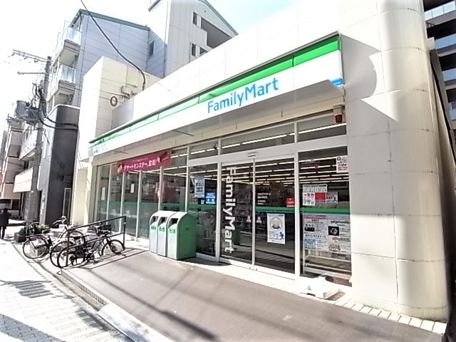 コンビニ　ファミリーマート 御影中町店（コンビニ）まで307m