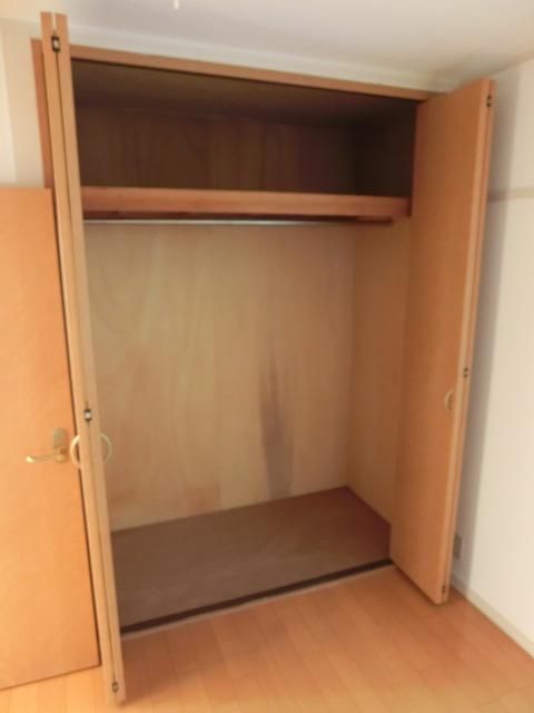 収納　※別号室参考写真です