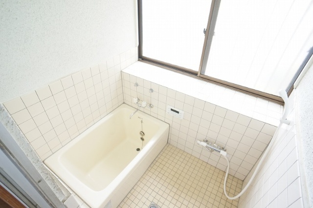 八千代市大和田新田貸家の風呂写真