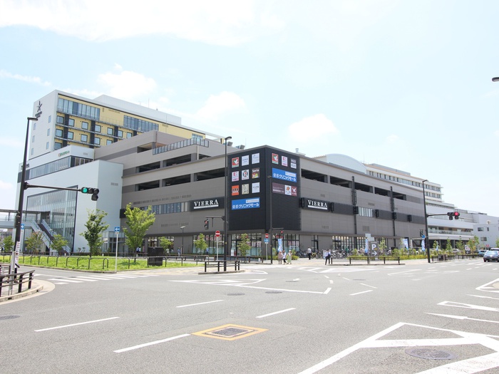 ショッピングセンター　ＶＩＥＲＲＡ岸辺建都（ショッピングセンター）まで458m