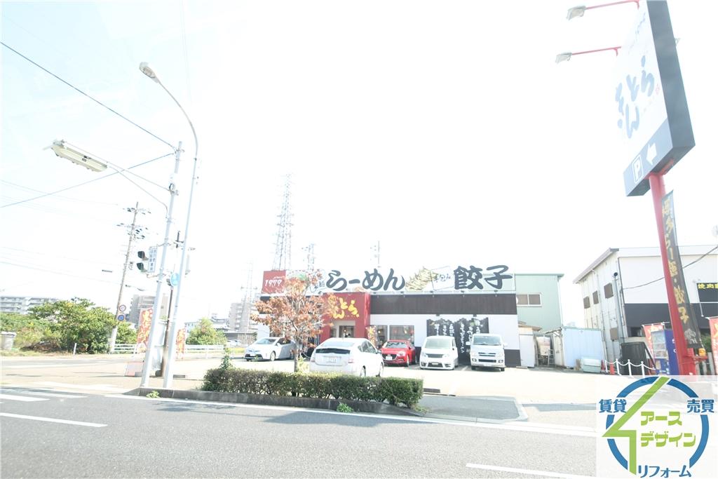 飲食店　らーめん・餃子 金虎明石二見店（飲食店）まで722m