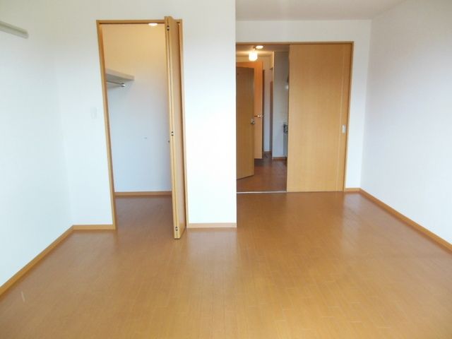 居室・リビング　★きれいなお部屋ですね★