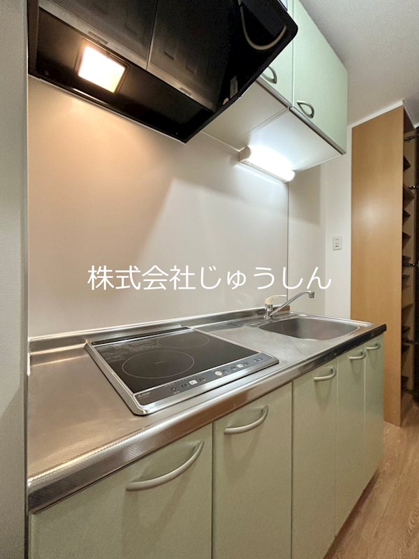 キッチン　同タイプ参考写真