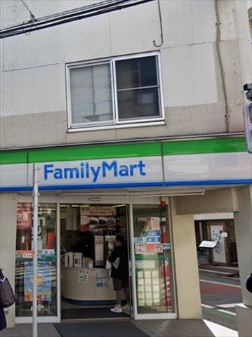 コンビニ　ファミリーマート目黒中央町店（コンビニ）まで347m
