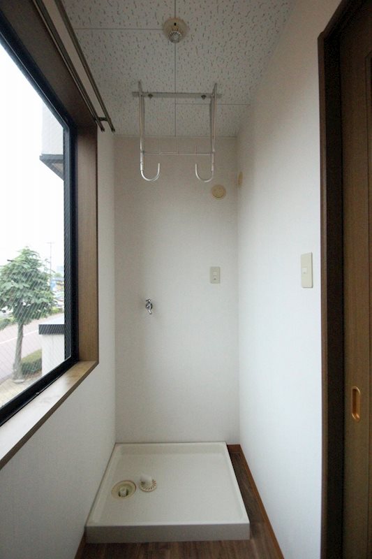 その他設備　写真は別部屋、現状を優先