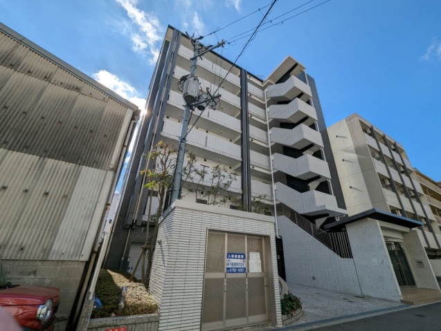 建物外観　共用部分からとても整理された物件です