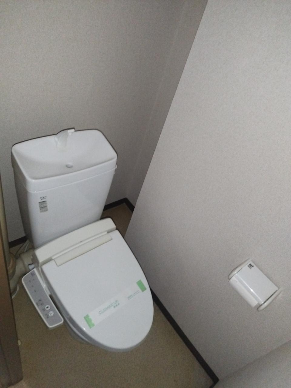 ＪＲ京浜東北線 蕨駅 徒歩15分 5階建 築42年のトイレ写真