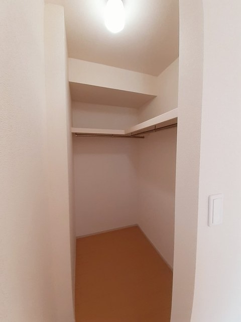 収納　図面と現状に相違がある場合には現状を優先