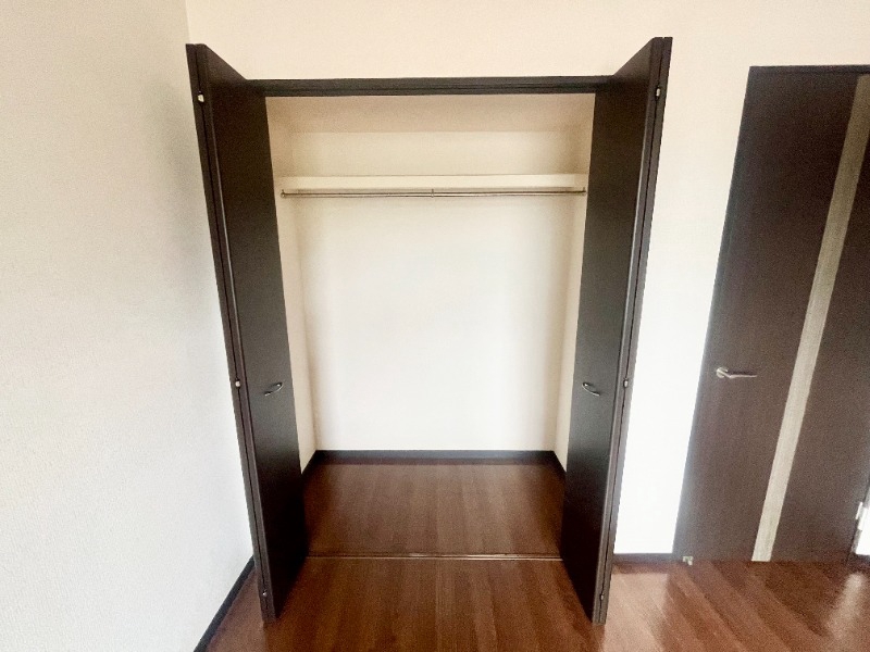 収納　同型