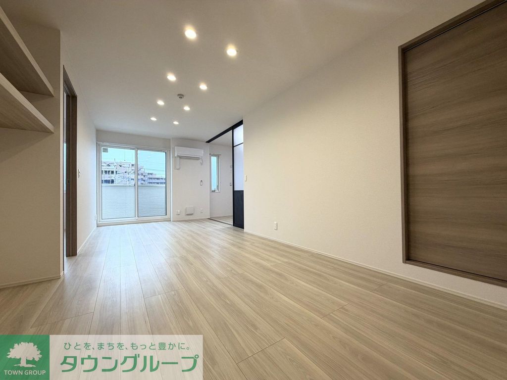 Noble raffiner戸塚東 Aの居間写真