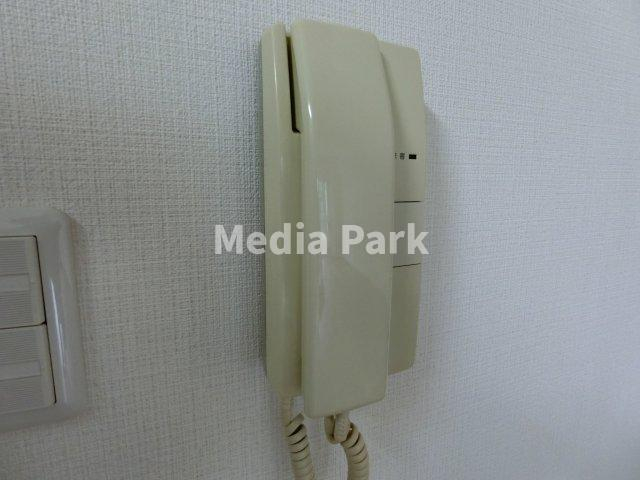 セキュリティ　同物件別のお部屋の写真です。参考写真です。