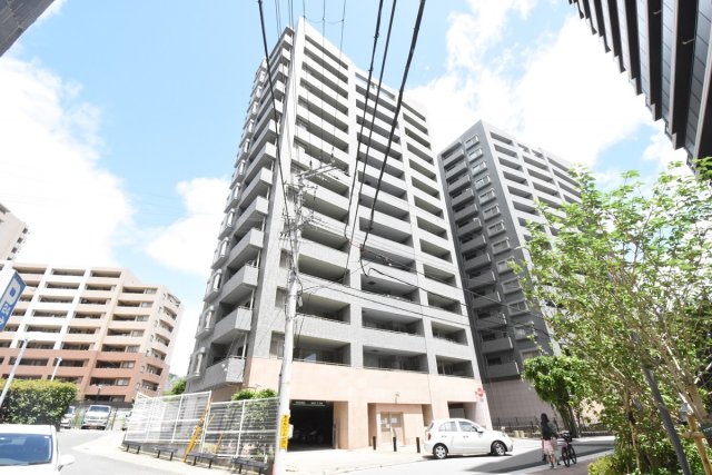 建物外観　オートロック付きで安心です！