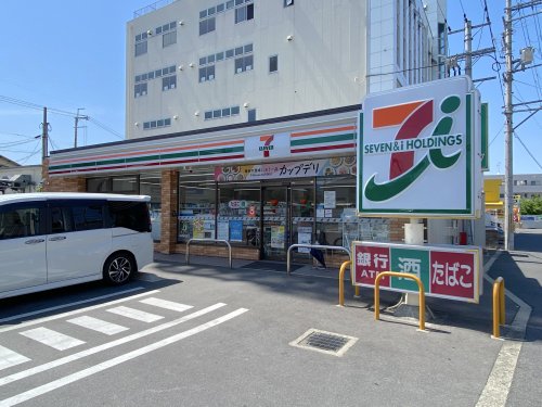 コンビニ　セブンイレブン 河内長野本多町店（コンビニ）まで185m