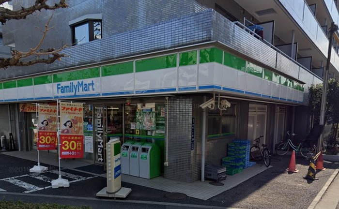 コンビニ　ファミリーマート武蔵野中町新道店（コンビニ）まで210m