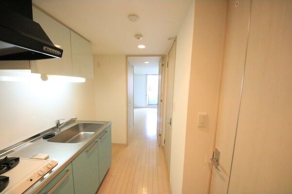 レジディア久屋大通の玄関写真