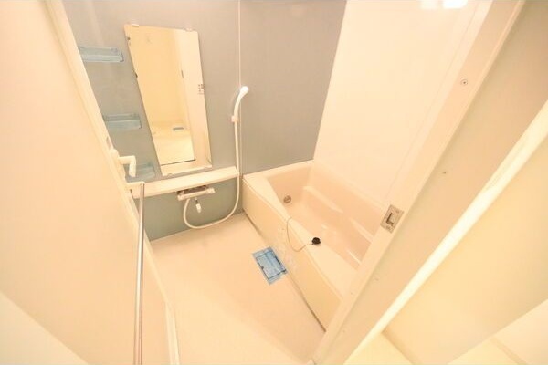レジディア久屋大通の風呂写真