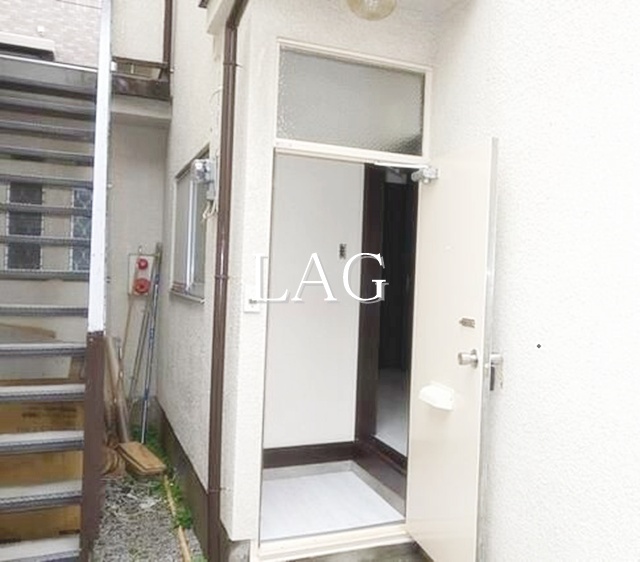 玄関　玄関です。