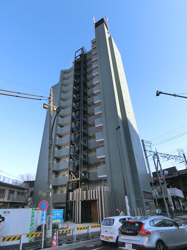 建物外観　地上15階建マンション