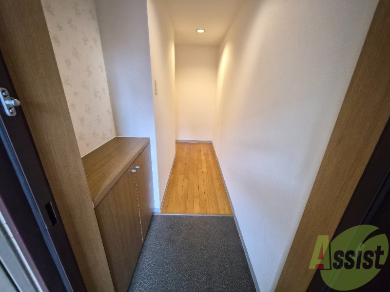 玄関　玄関から見たお部屋です。奥行きで広さが伝わりますでしょうか。