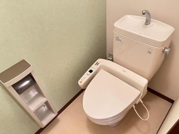 プラティークのトイレ写真