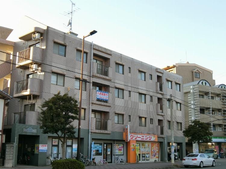 建物外観　外観写真