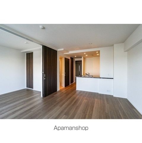 ドゥーエ町屋の居間写真