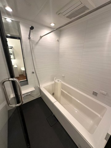 CHASKA CHAYAMACHI RESIDENCEの風呂写真