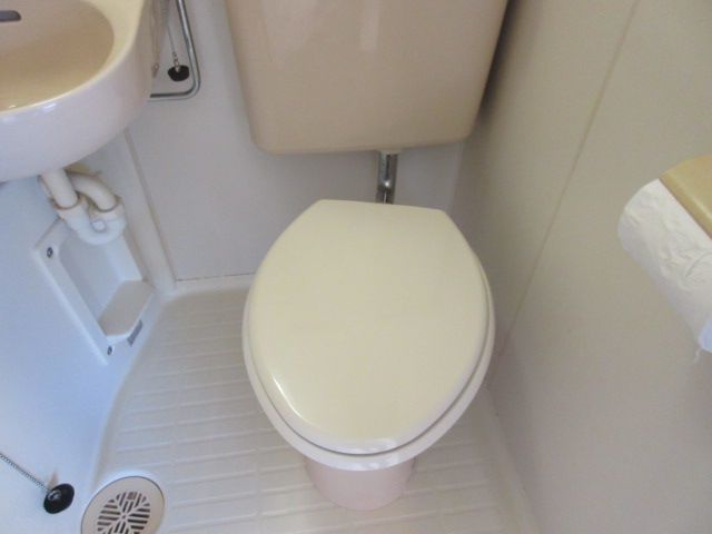 ＪＲ東西線 海老江駅 徒歩3分 6階建 築39年のトイレ写真
