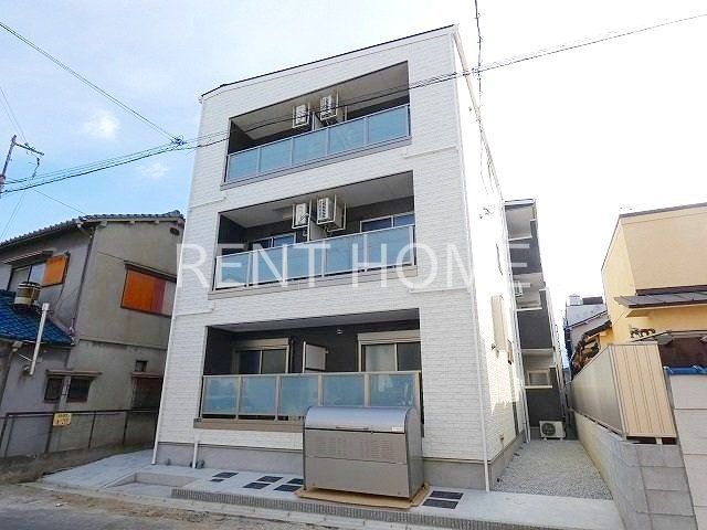 建物外観　2020年11月築