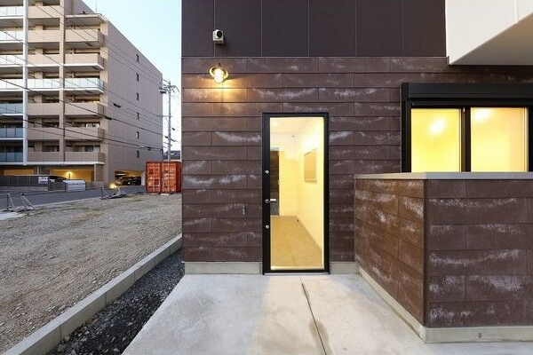 地下鉄鶴舞線 浄心駅 徒歩12分 4階建 築4年の外観写真
