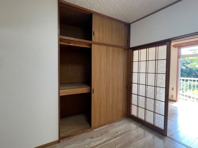ハイツ森 西棟の内装写真