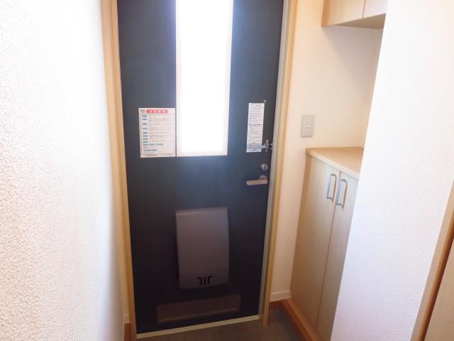 ラフィーネ常盤台の玄関写真