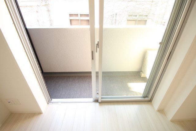 バルコニー　（別タイプ参考写真）ＭＡＸＩＶ王子ＲＩＣＯＴＴ　北区栄町